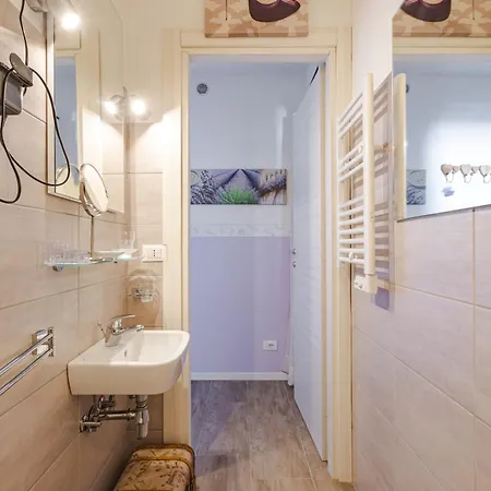 Apartment Ninael International Triest